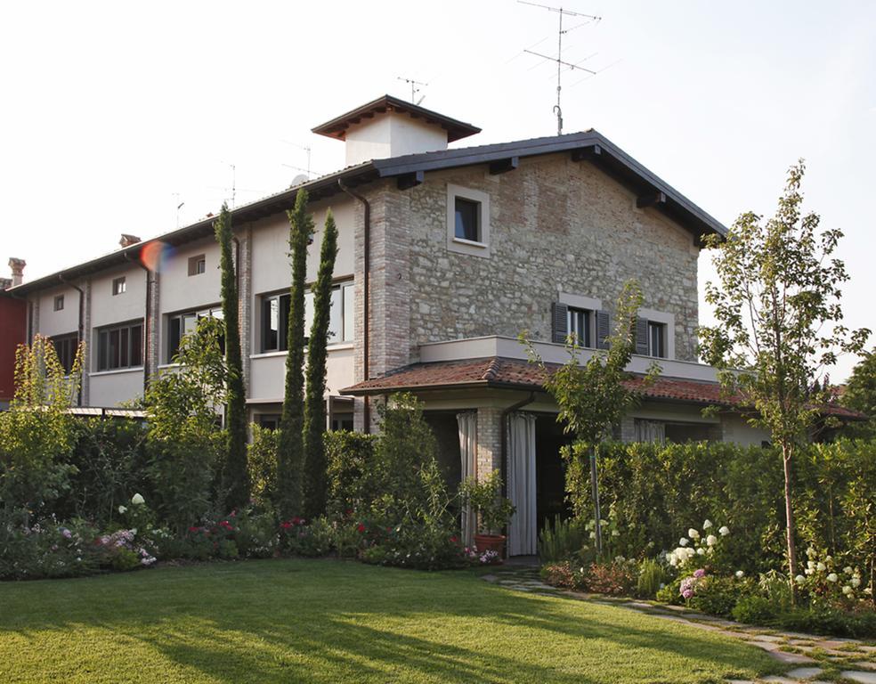 B&B A Ca' Minore Franciacorta Passirano Exterior photo