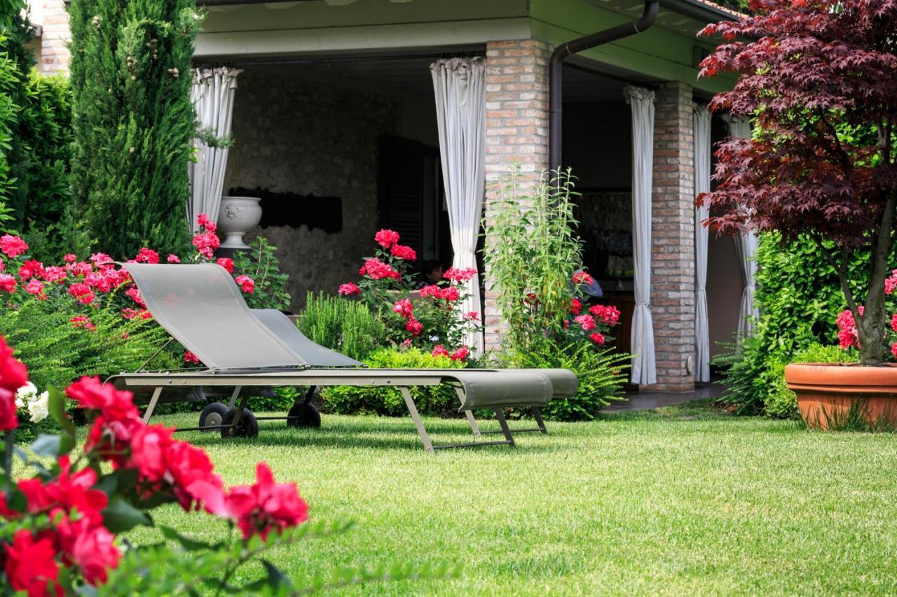 B&B A Ca' Minore Franciacorta Passirano Exterior photo