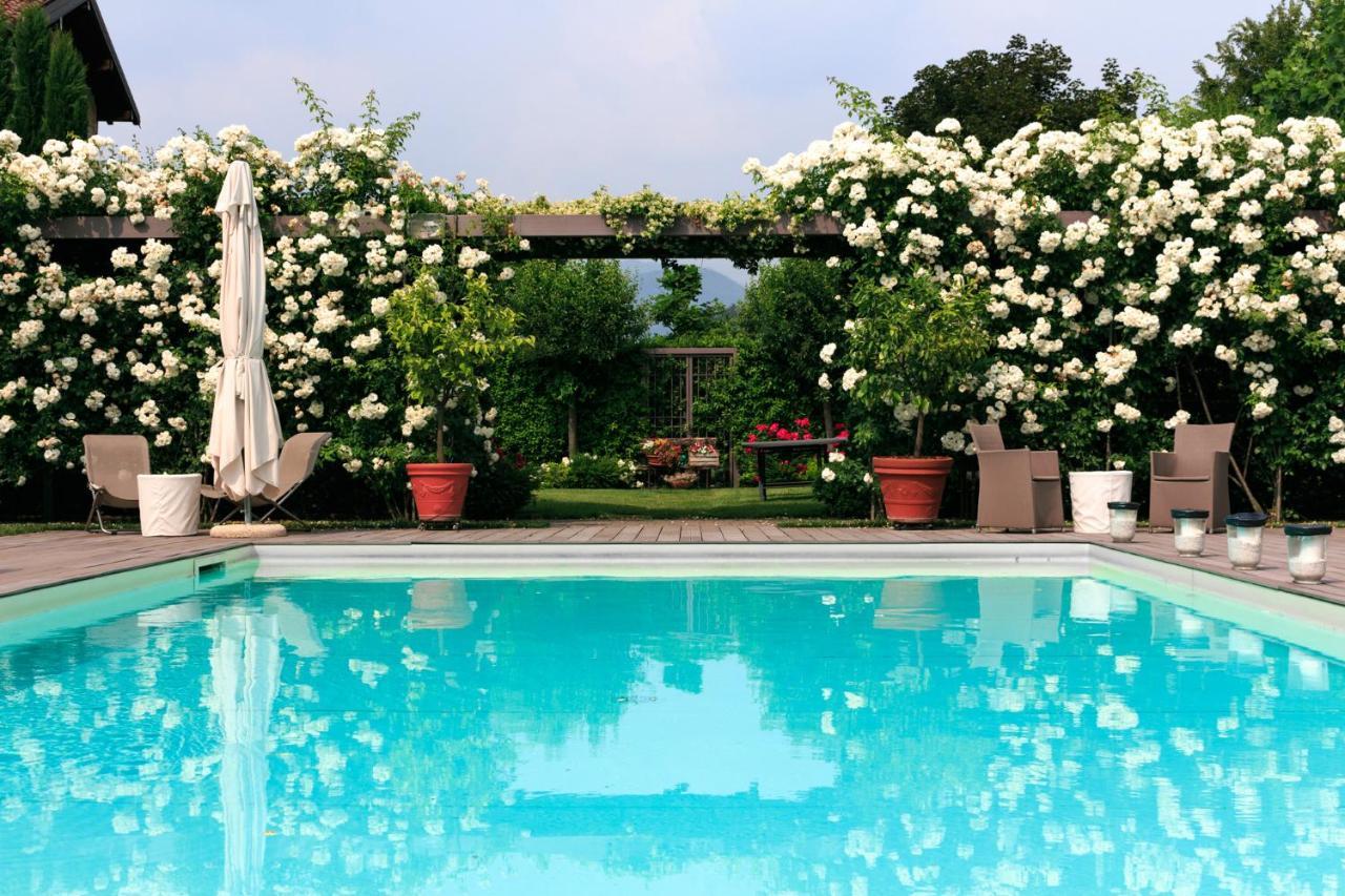 B&B A Ca' Minore Franciacorta Passirano Exterior photo